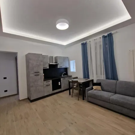 Ari's Λα Σπέτσια