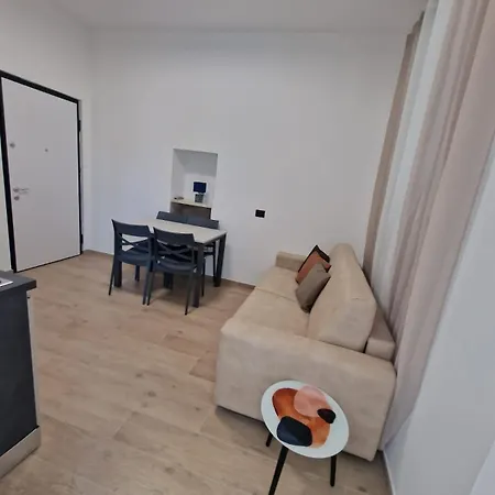 Ari's Apartment