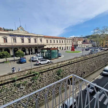 Apartment Ari's La Spezia