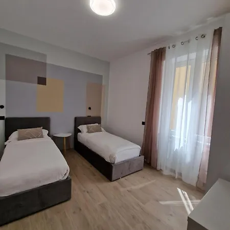 Ari's Apartment *